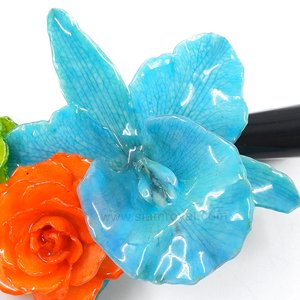 Royal Orchid Collection, Real Roses and Cattleya on a 13 cm black metal hair clip, Siam Royal Orchid.