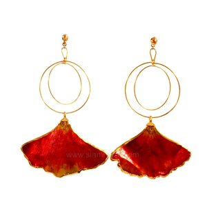 Hoop Earring of real Ginkgo leaves. Jewelry in Thailand. Jewelry in Chiang mai. Royal Orchid Collection jewelry.