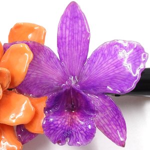 Royal Orchid Collection, Real Gardenia and Cattleya on a 13 cm black metal hair clip, Siam Royal Orchid.