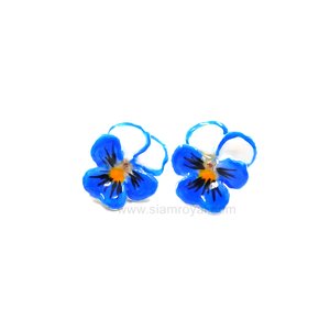 Real pansy crafted into post earrings. Royal Orchid Collection Jewelry, Jewelry in Chiang Mai, Jewelry in Thailand.